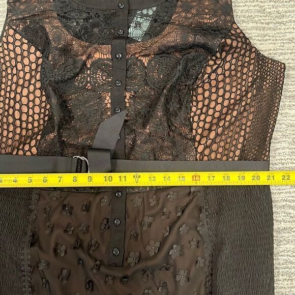 Byron Lars Beauty Mark Black Floral Applique Lace Sheath Gisella Cocktail Dress - Picture 12 of 16